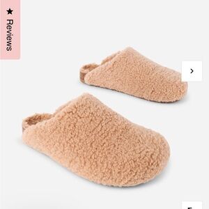 Brand New w Tags! INTENTIONALLY BLANK Apres Slippers Tan sz 6